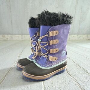Sorel snow / winter boots sz 4 USA 35 euro  Joan of Arctic purple